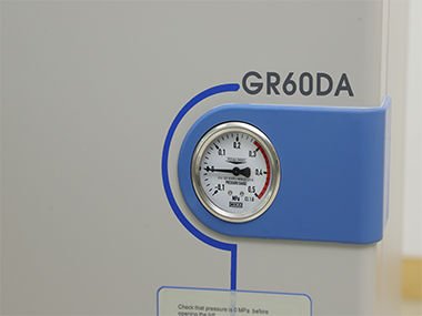 Zealway GR85SA Model Dik Tip (Üstten Yüklemeli) Otoklav, 85 Litre