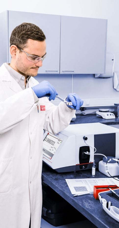 Anton Paar Yoğunluk Standardı: Glikoz/Su %10