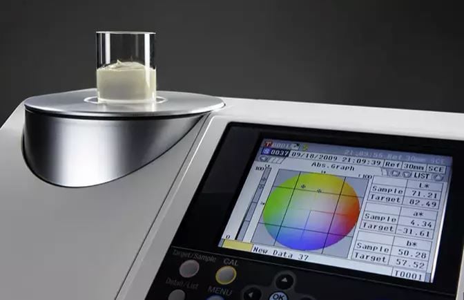 Konica Minolta CR-5 Model Masaüstü Renk Ölçüm Cihazı