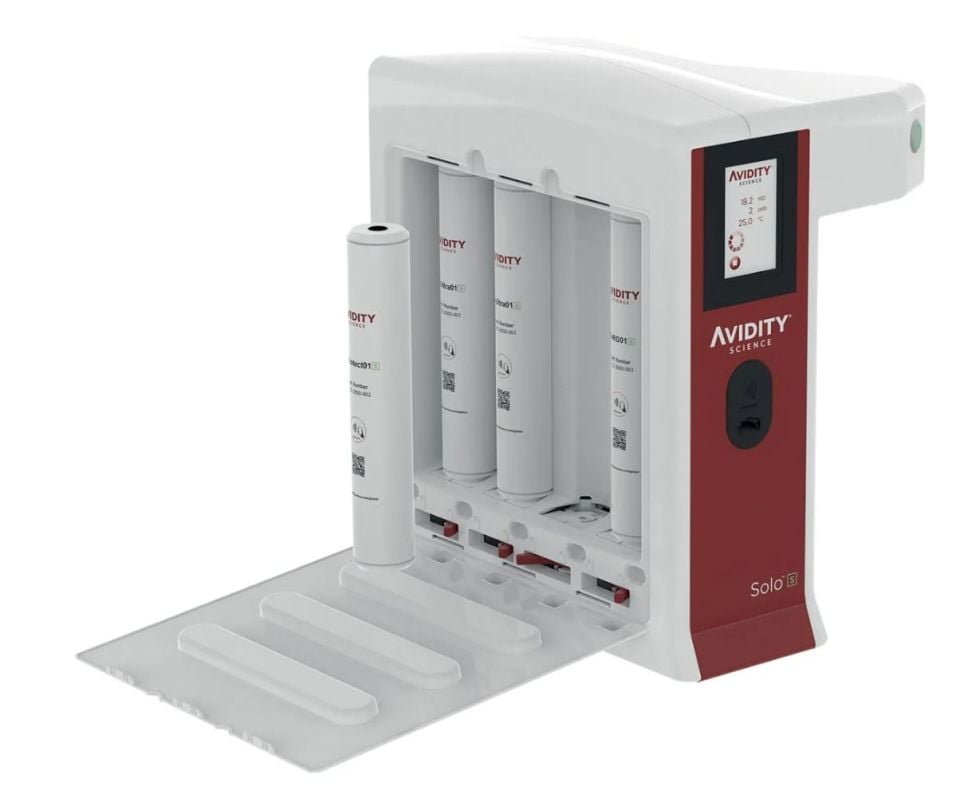 Avidity Science Solo™ S UVLED Model Ultra Saf Su Saflaştırma Sistemi, Tip 1