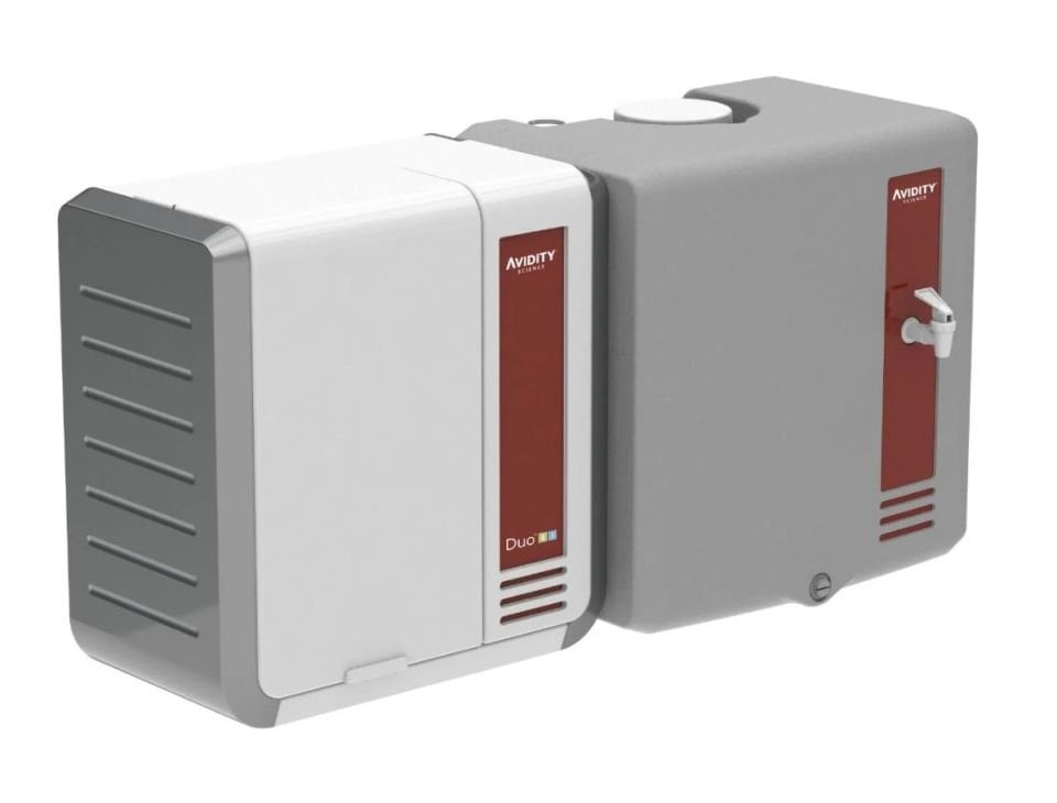 Avidity Science Duo II.I Model Deiyonize ve Ultra Saf Su Saflaştırma Sistemi, Tip 1 & 2