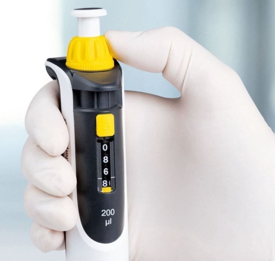 Brand Transferpette S-8 M8-100 Model 8 Kanallı Ayarlanabilir Mikropipet, 10 - 100 µl (705908)