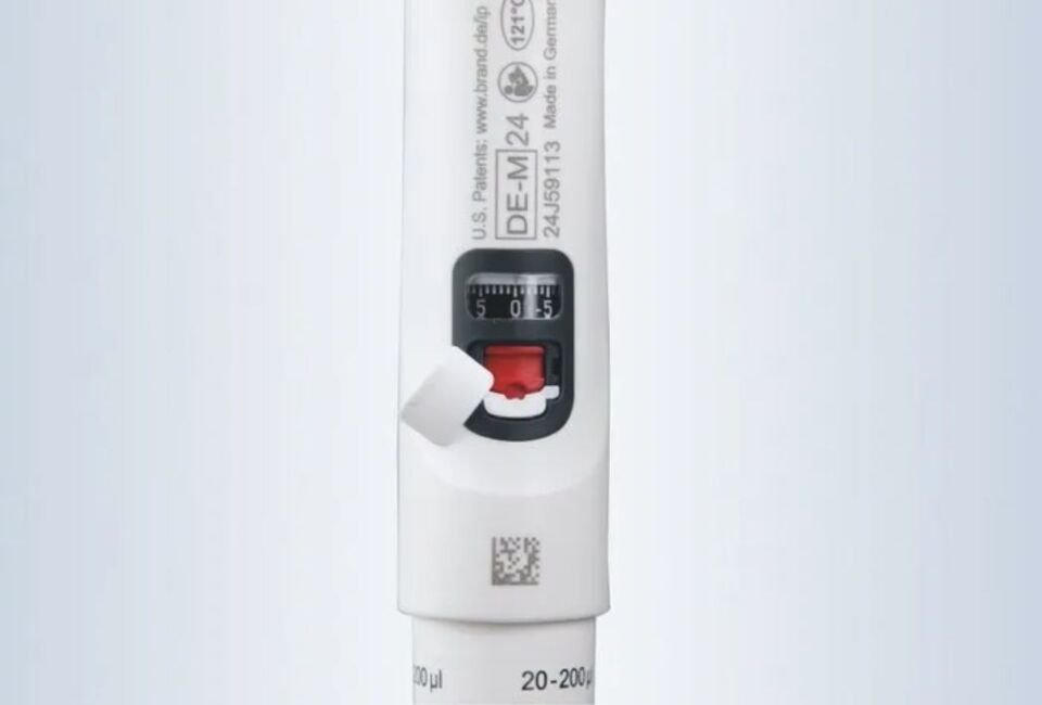 Brand Transferpette Pro Model 0,1 - 1 µl Tek Kanallı Ayarlanabilir Mikropipet (706868)