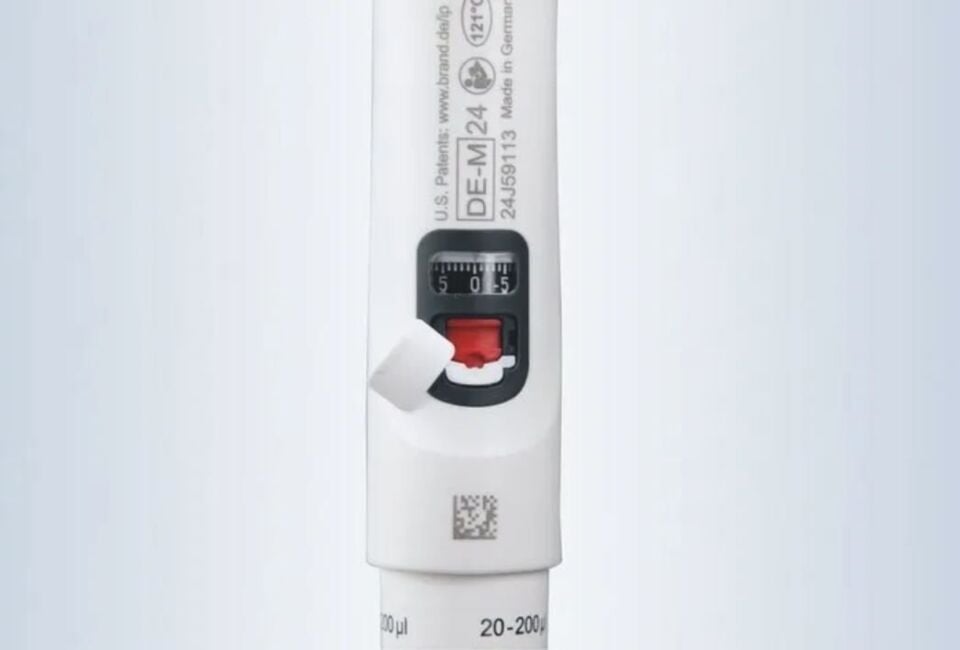 Brand Transferpette Pro Model 0,1 - 2,5 µl Tek Kanallı Ayarlanabilir Mikropipet (706869)