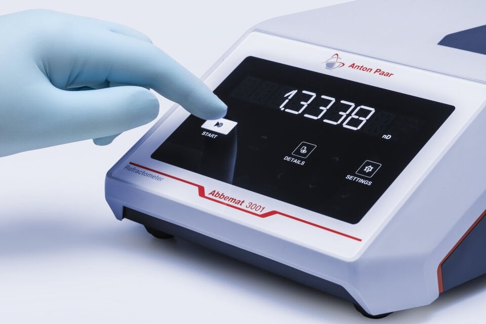Anton Paar Abbemat Essential 3201 Model Masa Üstü Kompakt Dijital Refraktometre