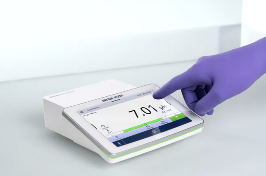 Mettler Toledo SevenDirect SD23-Kit Model Masaüstü pH ve İletkenlik Ölçüm Kiti (pH, mV, İletkenlik, TDS, Tuzluluk, Direnç, Sıcaklık ölçümü)