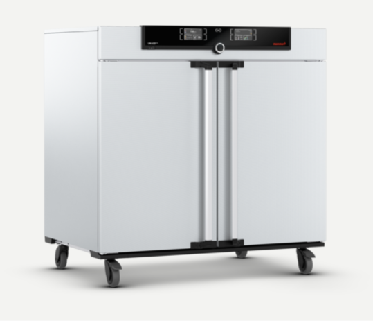 Memmert UN450Plus Model Etüv, Doğal Hava Dolaşımlı, 449 Litre, Ortam Sıcaklığı+5 - 300°C