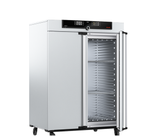 Memmert UF750Plus Model Fanlı Etüv, 749 Litre, Ortam Sıcaklığı+10 - 300°C | Zorlamalı Hava Sirkülasyonlu Laboratuvar Etüvü